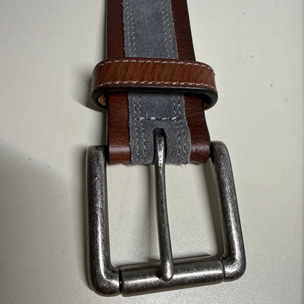 Johnson Murphy Men's Size 40 Brown /Gray Leather Silver Tone Buckle Golf Belt